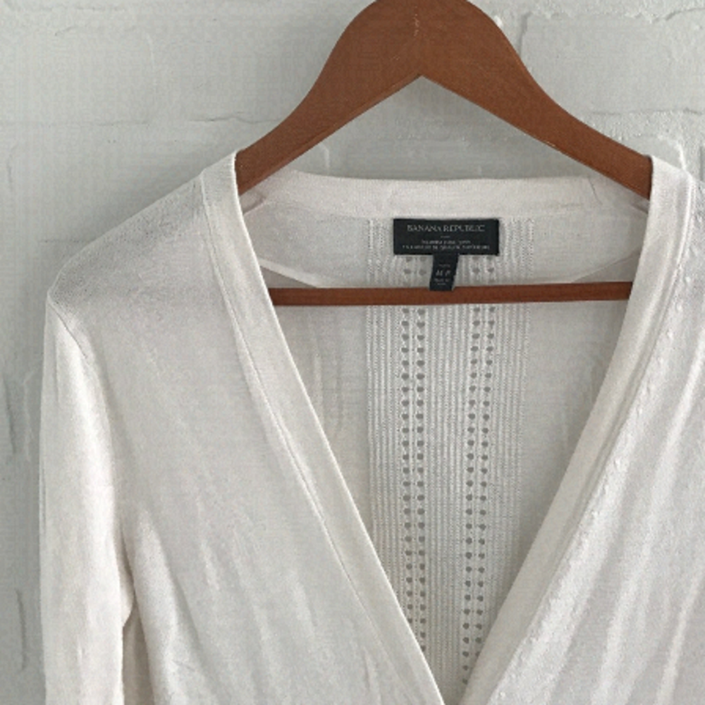 Banana Republic Luxe Blend Cardigan Silk Cashmere Pointelle White Sz MP - Picture 5 of 8